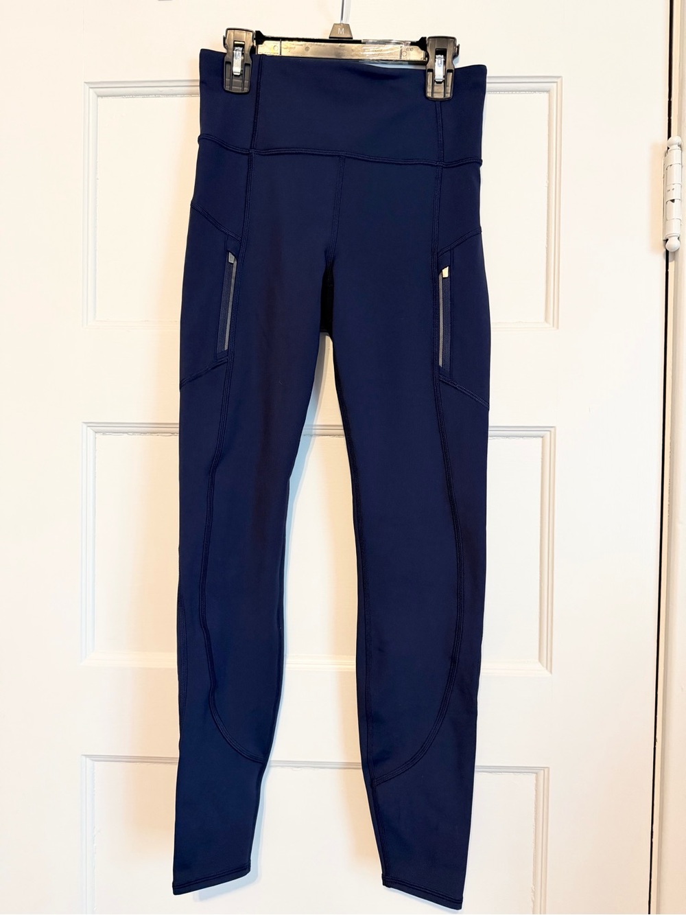 Athleta Rainier Tight Leggings Women’s XS Navy High Rise Fleece Lined Zip Pocket